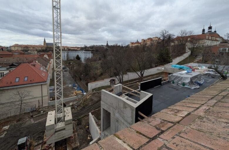 Kuželna v Horské ulici v únoru